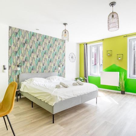 S&K Suite Grande Rue Roubaix - Chambre Spacieuse Et Sdb Privee - Netflix Et Cuisine Luaran gambar